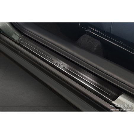 Seuils de portes inox noir sur mesure pour Toyota Aygo X 2022- 'Lines X' - 4-pièces