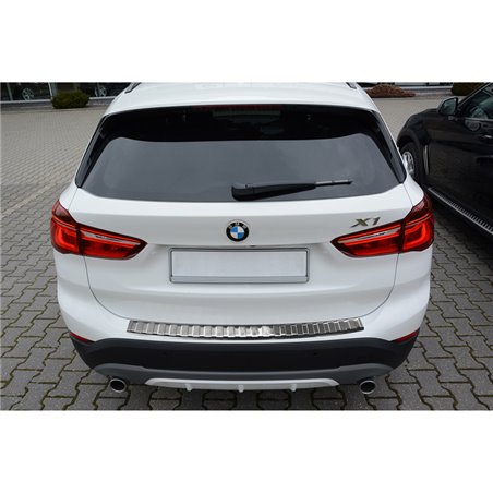 Protection de seuil arrière inox sur mesure pour BMW X1 F48 2015-2022 'Ribs'