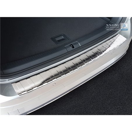 Protection de seuil arrière inox sur mesure pour Volkswagen Golf VII Variant Facelift incl. R-Line & Alltrack 2017-2020 'Ribs'