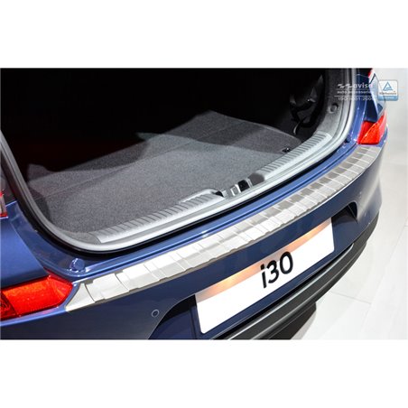 Protection de seuil arrière inox sur mesure pour Hyundai i30 III (PDE) HB 2017-2020 'Ribs'