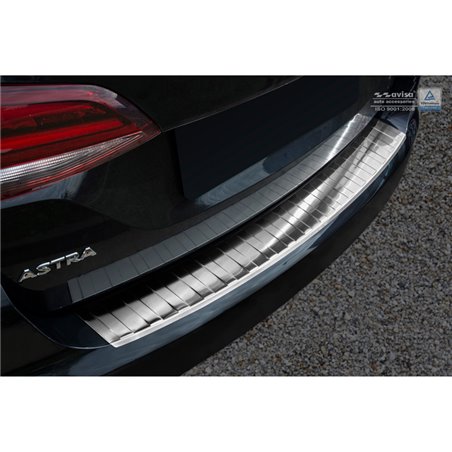 Protection de seuil arrière inox sur mesure pour Opel Astra K Sportstourer 2015-2022 'Ribs'