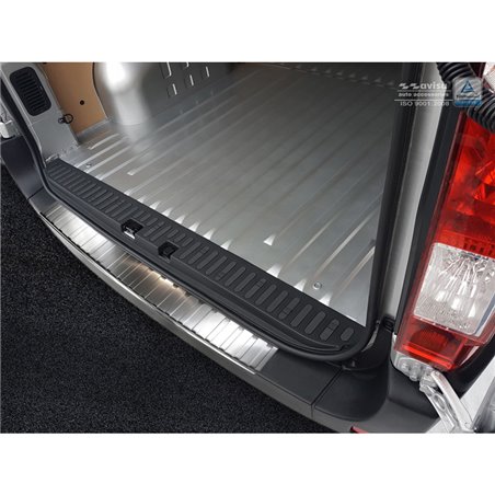 Protection de seuil arrière inox sur mesure pour Opel Movano / Renault Master III 2010-2018 & 2018-2021 'Ribs'