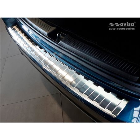 Protection de seuil arrière inox sur mesure pour Mercedes Classe-B W247 2018- incl. AMG 'Ribs'