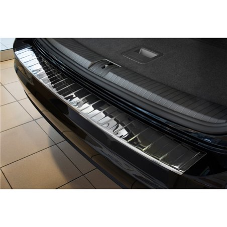 Protection de seuil arrière inox sur mesure pour Volkswagen Touran III 2015- incl. R-Line 'Ribs'