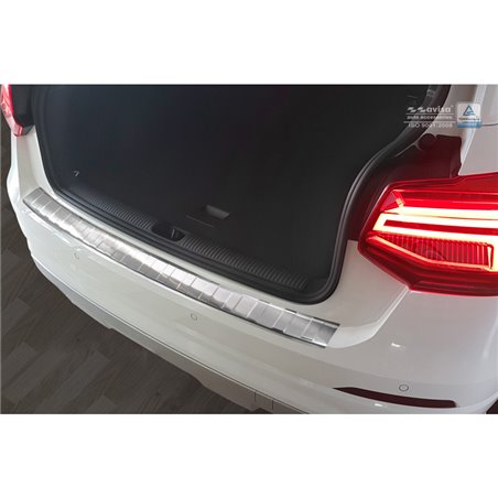 Protection de seuil arrière inox sur mesure pour Audi Q2 2016-2020 'Ribs'