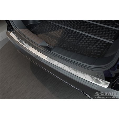 Protection de seuil arrière inox sur mesure pour Toyota Corolla Cross 2022- 'Ribs'