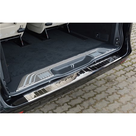 Protection de seuil arrière inox Chrome sur mesure pour Mercedes Vito / Classe-V 2014-2019 & Facelift 2019- 'Ribs'