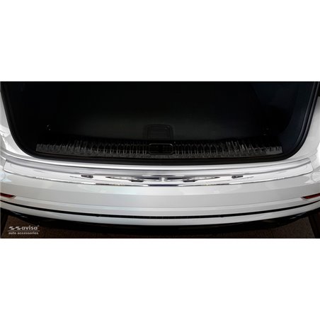 Protection de seuil arrière inox Chrome sur mesure pour Audi Q8 2018- 'Ribs'