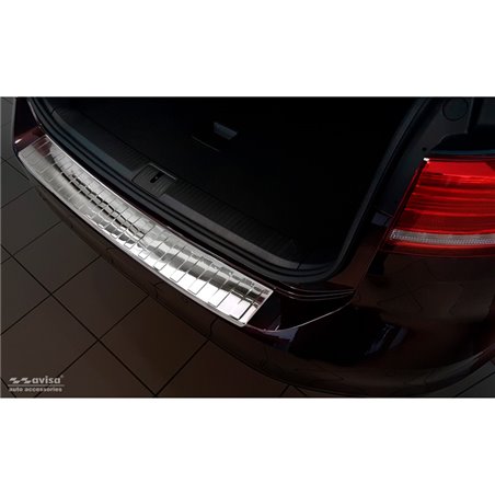 Protection de seuil arrière inox Chrome sur mesure pour Volkswagen Passat 3G Variant 2014-2023 'Ribs'