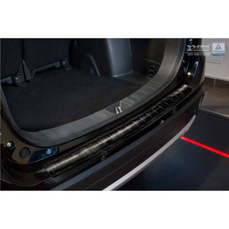 Protection de seuil arrière inox noir sur mesure pour Mitsubishi Outlander III Facelift 2015- 'Ribs'