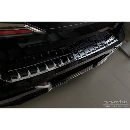 Protection de seuil arrière inox Noir-Chromé sur mesure pour BMW Série 7 (G70) 2023- avec Pacquet-M 'Ribs'