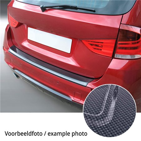 Protection de seuil arrière (ABS) sur mesure pour Ford Kuga III ST/Vignale 2019- Look Carboné