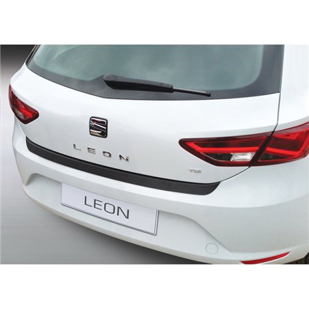 Protection de seuil arrière (ABS) sur mesure pour Seat Leon SE/FR 2013-2020 Noir