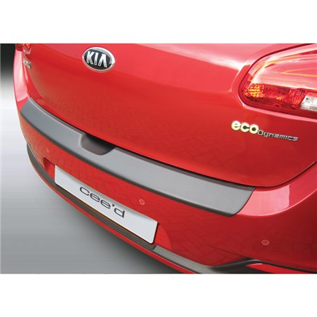 Protection de seuil arrière (ABS) sur mesure pour Kia Cee'd 5 portes 2012-2015 Noir