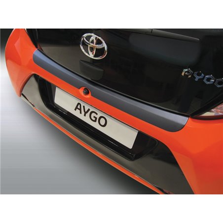 Protection de seuil arrière (ABS) sur mesure pour Toyota Aygo 3/5 portes 7/2014- Noir