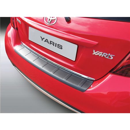 Protection de seuil arrière (ABS) sur mesure pour Toyota Yaris 3/5 portes 2014-2017 'Ribbed' Noir