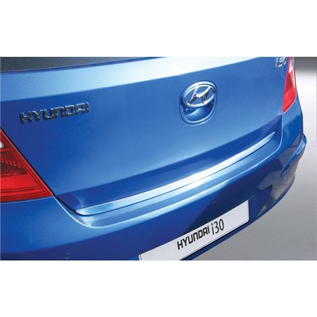 RGM Liste décoration de coffre sur mesure pour Hyundai i30 HB 5-portes 2007-2013 - Inoxydable