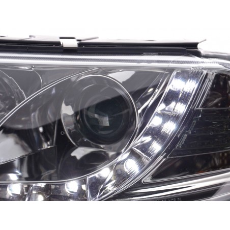 Phares Daylight d'occasion VW Passat (type 3BG) 00-05 chrome