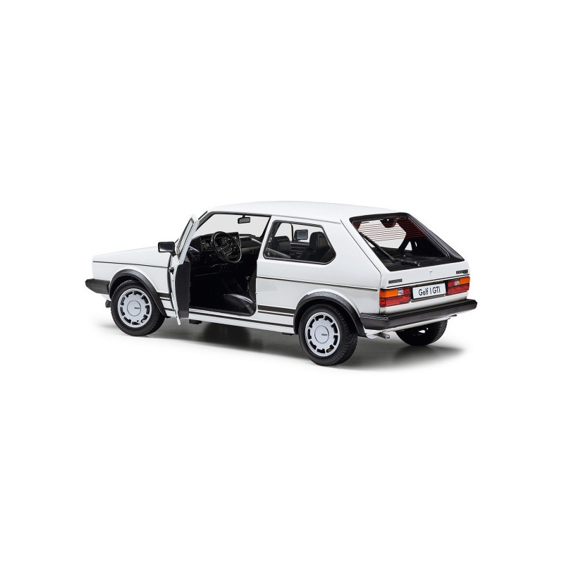 Volkswagen Golf IV - Voiture miniature à l'échelle 1:18