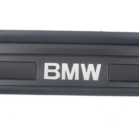 Pièce d'origine BMW 51477174559 - Bande de seuil d'entrée noire pour porte gauche N/S.